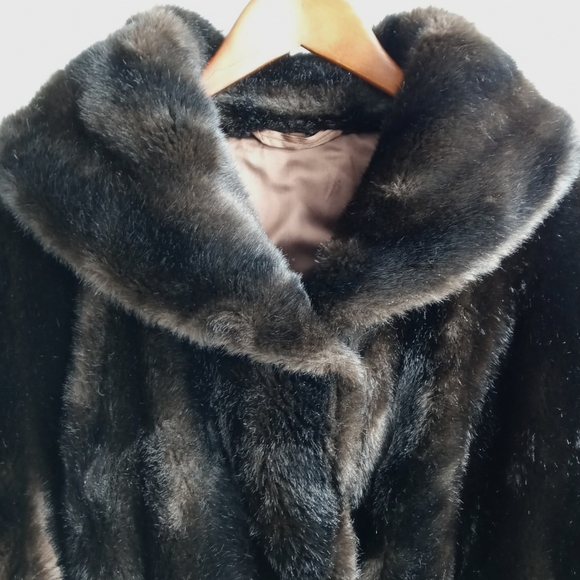 Vintage Lykafur Faux Mink‎ Coat - Picture 5 of 14